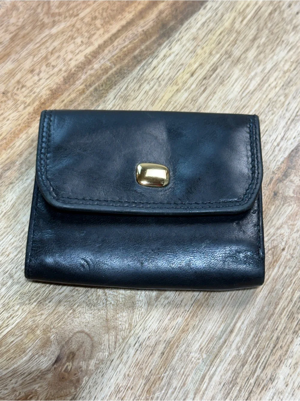 Compact Black Leather Trifold Wallet Coin Pocket ID Window
